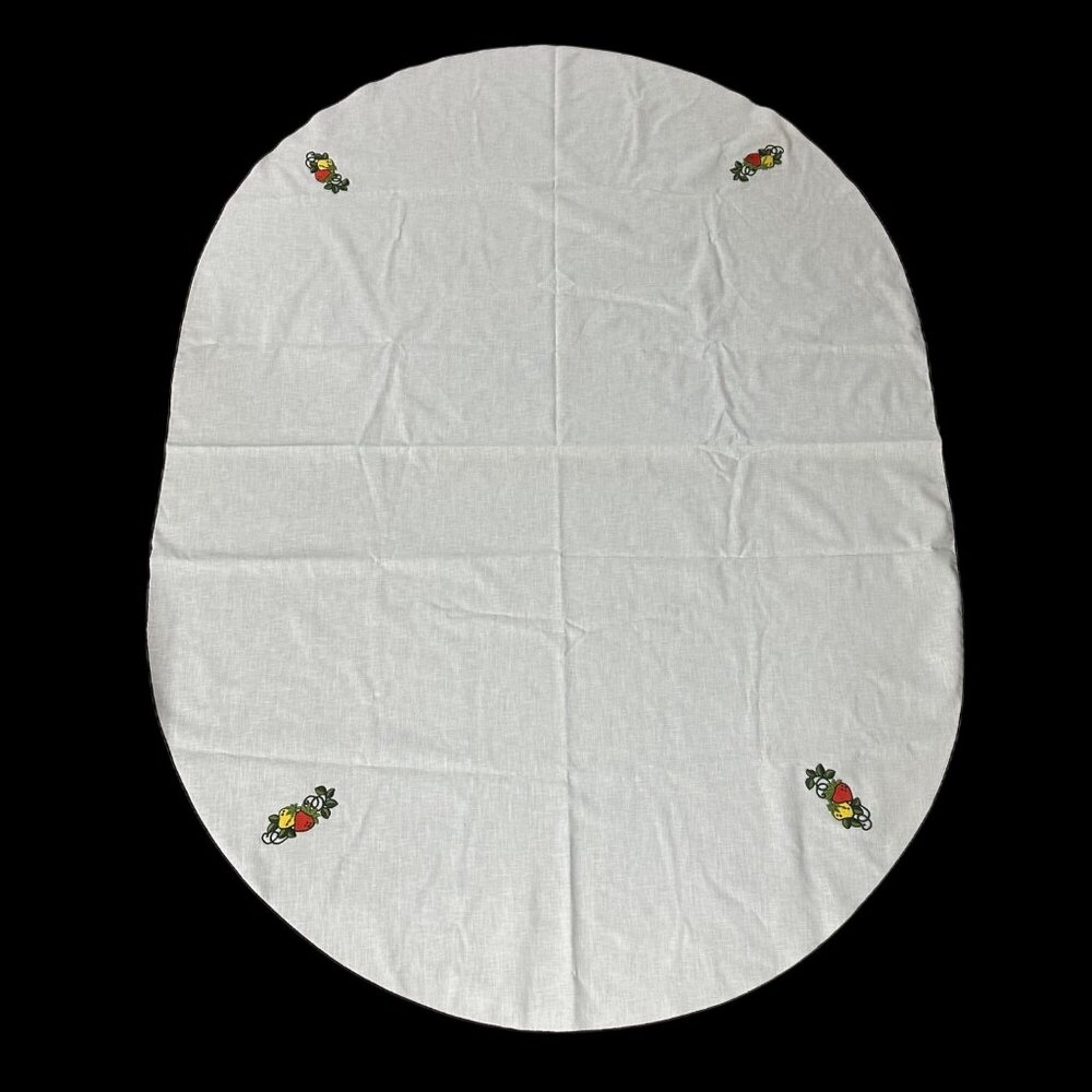 Vintage Oval Tablecloth 1970s Cream Embroidered Strawberry Patches Red Yellow - Picture 2 of 7